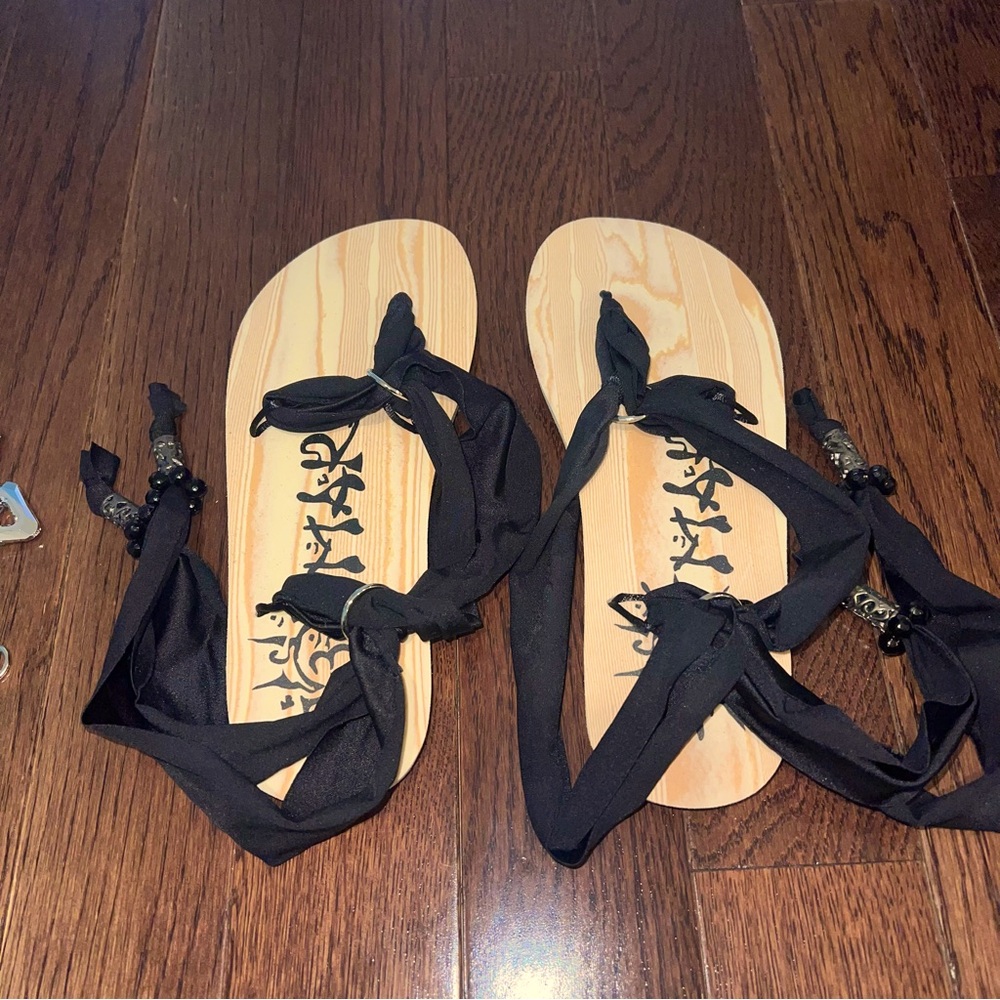 Cork 3 Mar Thong Interchangeable Strap Flip Flop sandals -sz7/8
